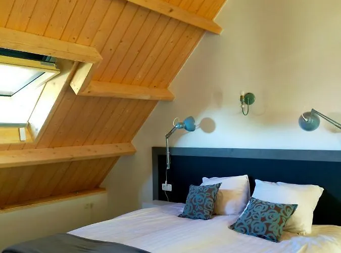 Aan De Molenberg فندق مبيت وإفطار 3*